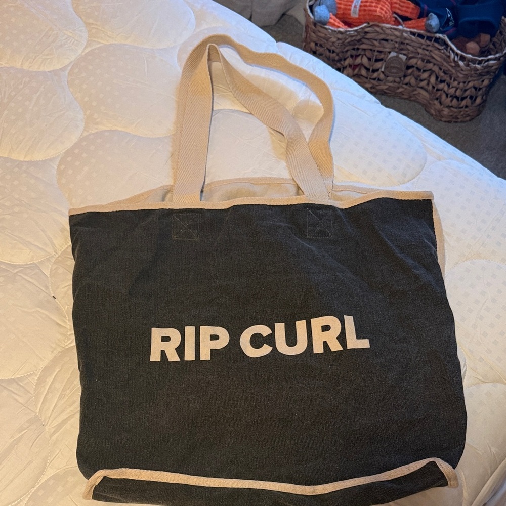 Rip Curl Black and Tan Tote Bag
